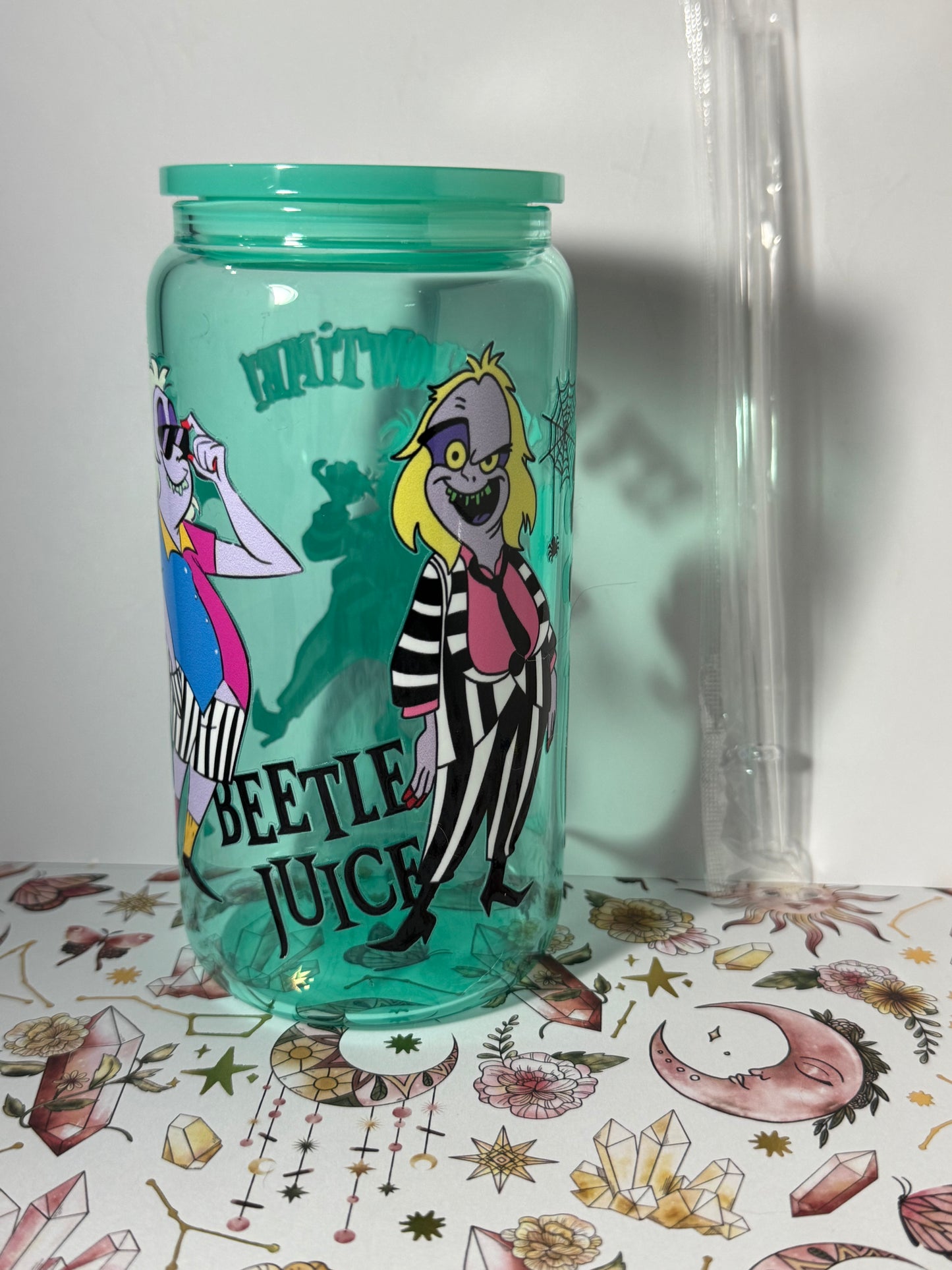 It’s Showtime 16oz Can Glass