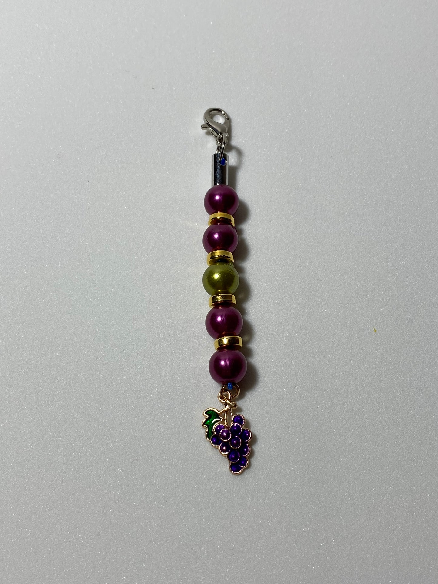 Grapes 3 Zipper Pull / Keychain Charm