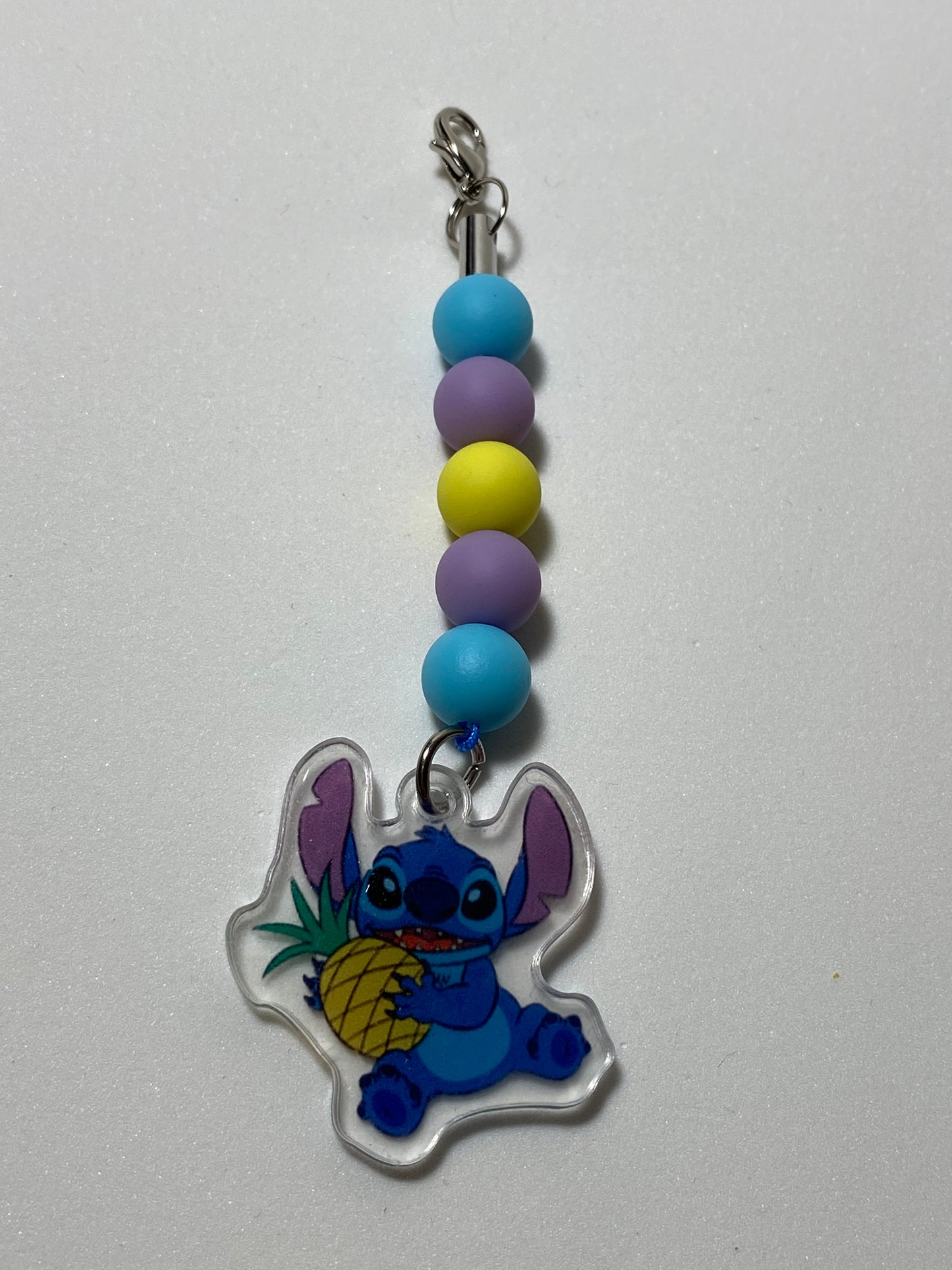 Stitch w/Pineapple Zipper Pull / Keychain Charm