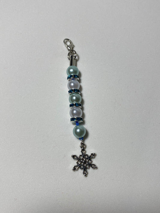 Snowflake Zipper Pull / Keychain Charm